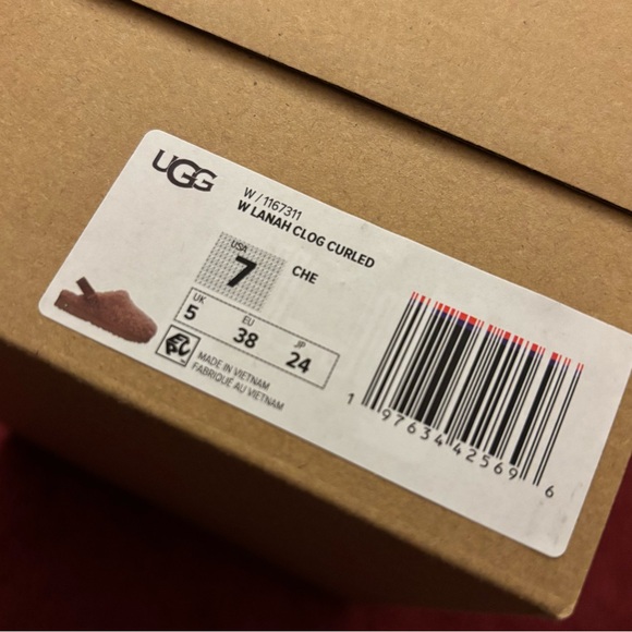 UGG Lanah Clog - Picture 2 of 4